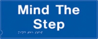 mind the step (black & white)